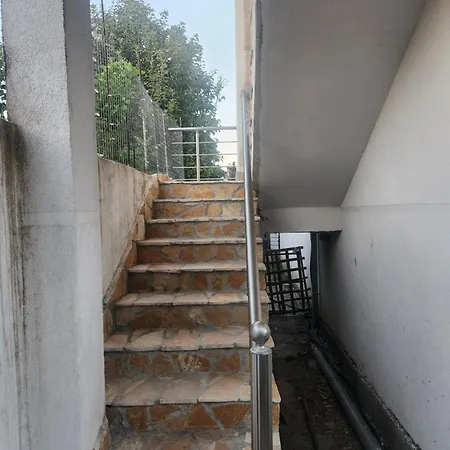Villa Kroni 3 *